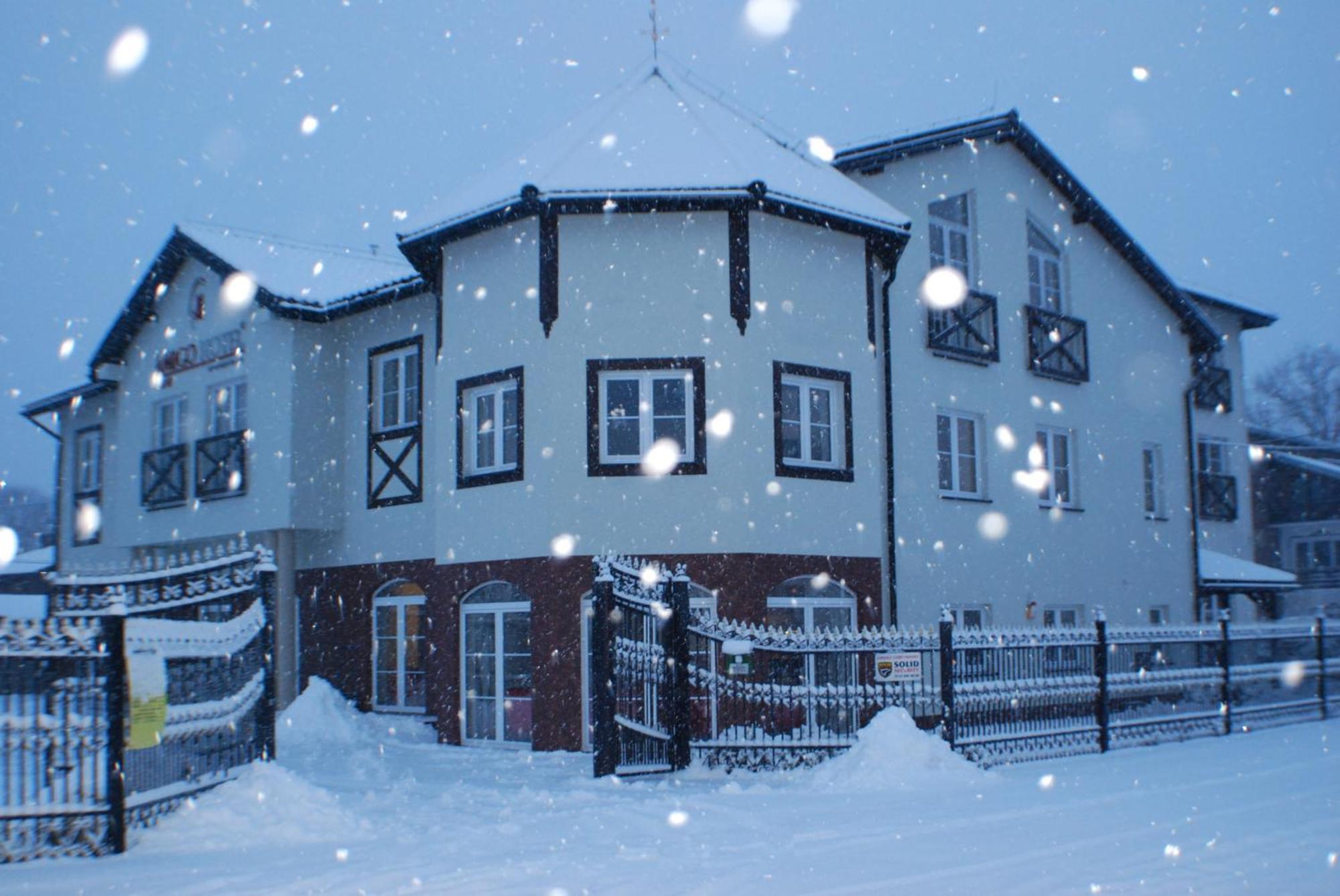 Amigo Hotel Sulejowek Bagian luar foto